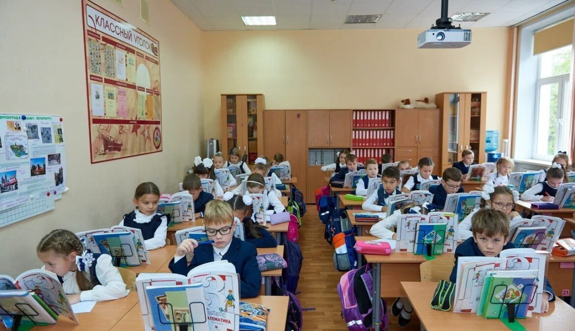 Министры образования ЛНР и ДНР приняли участие во Всероссийском совещании региональных министров образования