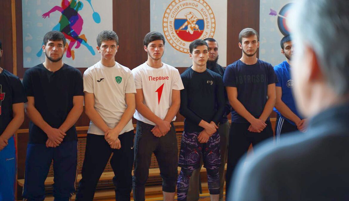 В ЧГПУ успешно прошел отборочный турнир по волейболу среди юношеских команд