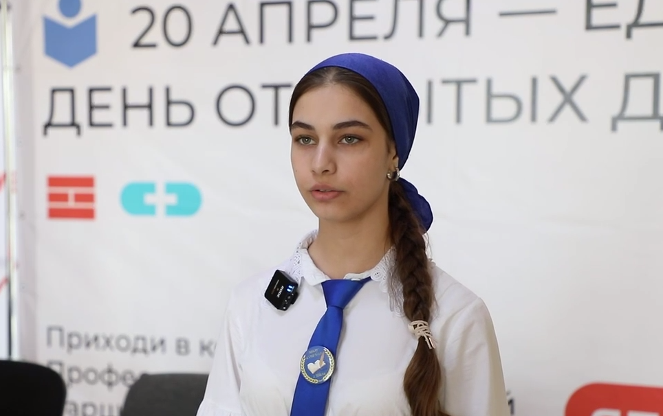 Чеченская школьница о своих вп...